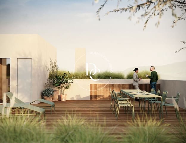 3 bedroom Apartment for sale in El Poblenou, Barcelona city - € 682,000 (Ref: 9215448)