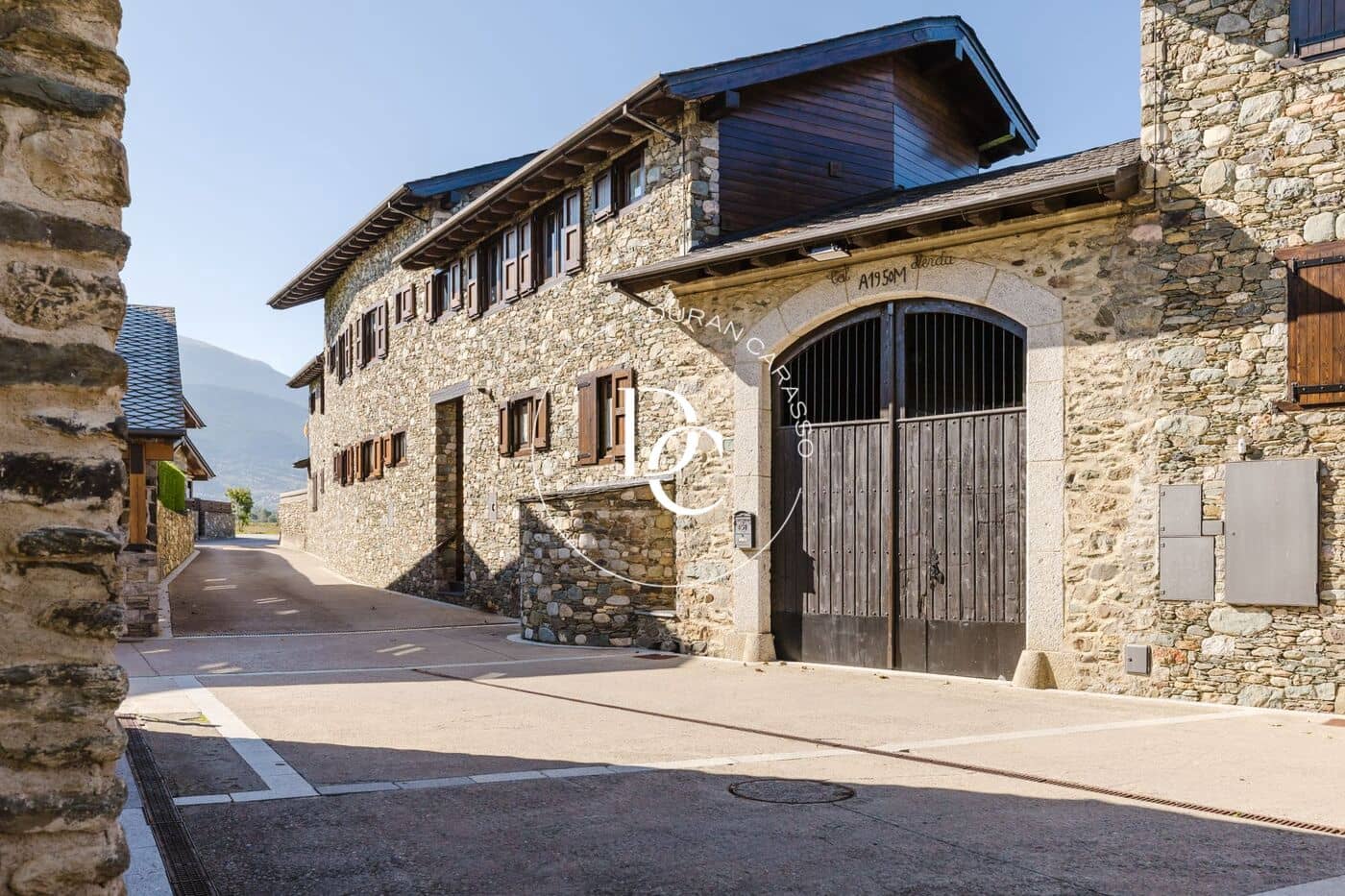 4 soveværelse Lejlighed til salg i Alp - € 790.000 (Ref: 9262768)