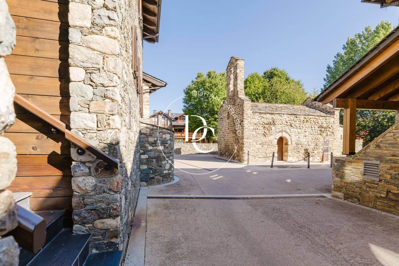 4 soveværelse Lejlighed til salg i Alp - € 790.000 (Ref: 9262768)