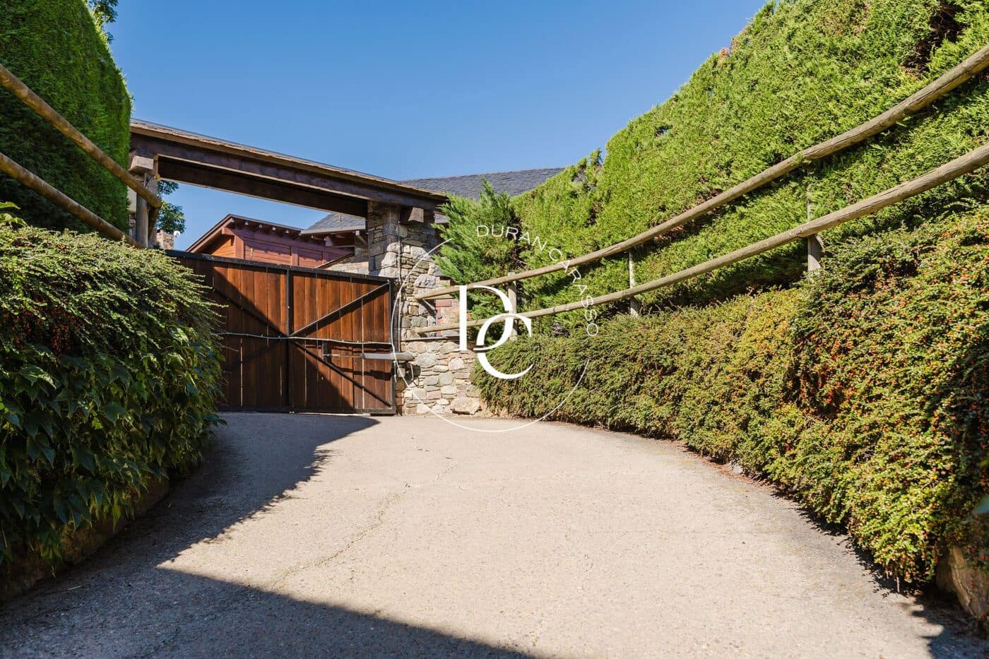 4 soveværelse Lejlighed til salg i Alp - € 790.000 (Ref: 9262768)