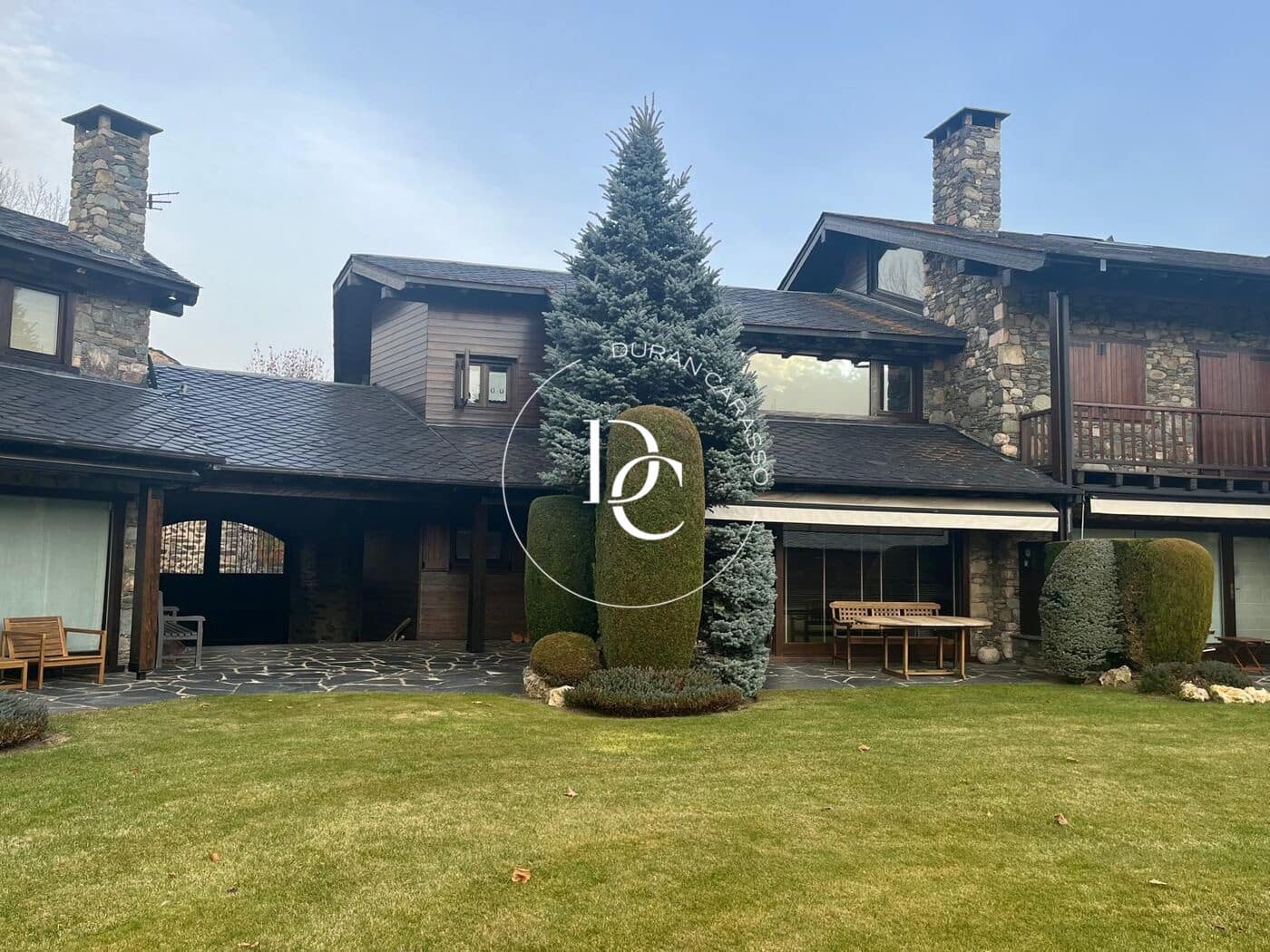 4 soveværelse Lejlighed til salg i Alp - € 790.000 (Ref: 9262768)