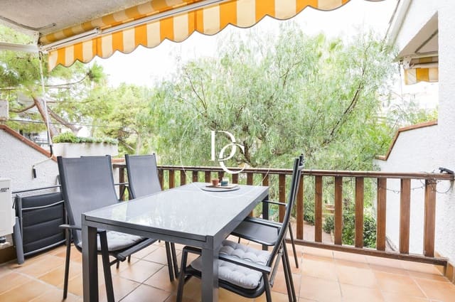 5 soverom Hus til salgs i Sitges - € 680 000 (Ref: 9262769)