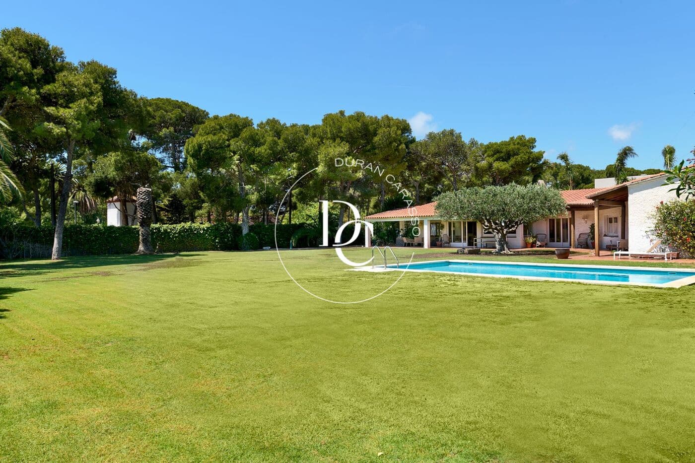 6 soveværelse Villa til salg i Sitges med swimmingpool - € 4.500.000 (Ref: 9291759)