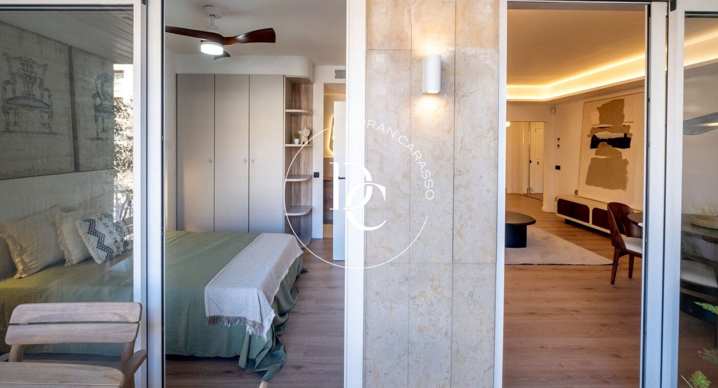 3 slaapkamer Appartement te koop in Barcelona stad - € 950.000 (Ref: 9303704)