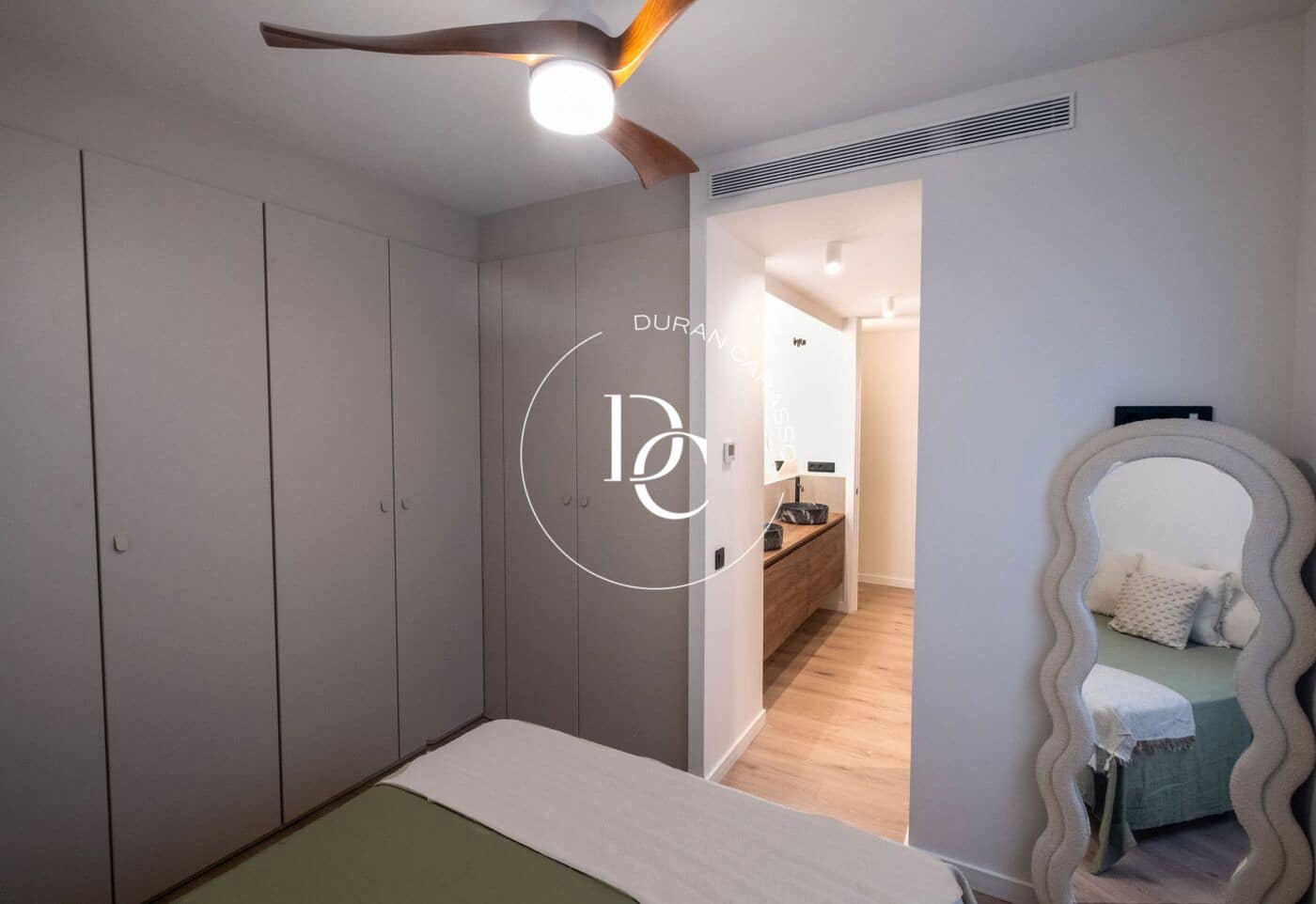 3 slaapkamer Appartement te koop in Barcelona stad - € 950.000 (Ref: 9303704)
