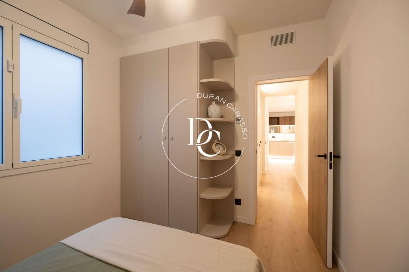 3 slaapkamer Appartement te koop in Barcelona stad - € 950.000 (Ref: 9303704)