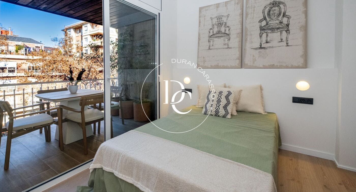 3 slaapkamer Appartement te koop in Barcelona stad - € 950.000 (Ref: 9303704)