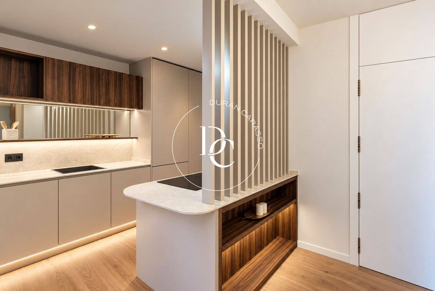 3 bedroom Apartment for sale in Barcelona city with garage - € 950,000 (Ref: 9303704)