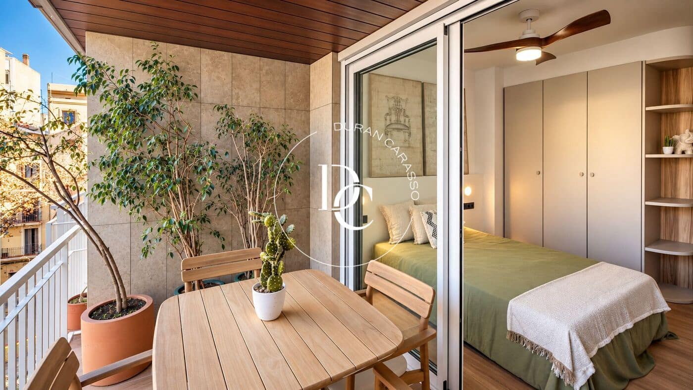 3 bedroom Apartment for sale in Barcelona city with garage - € 950,000 (Ref: 9303704)