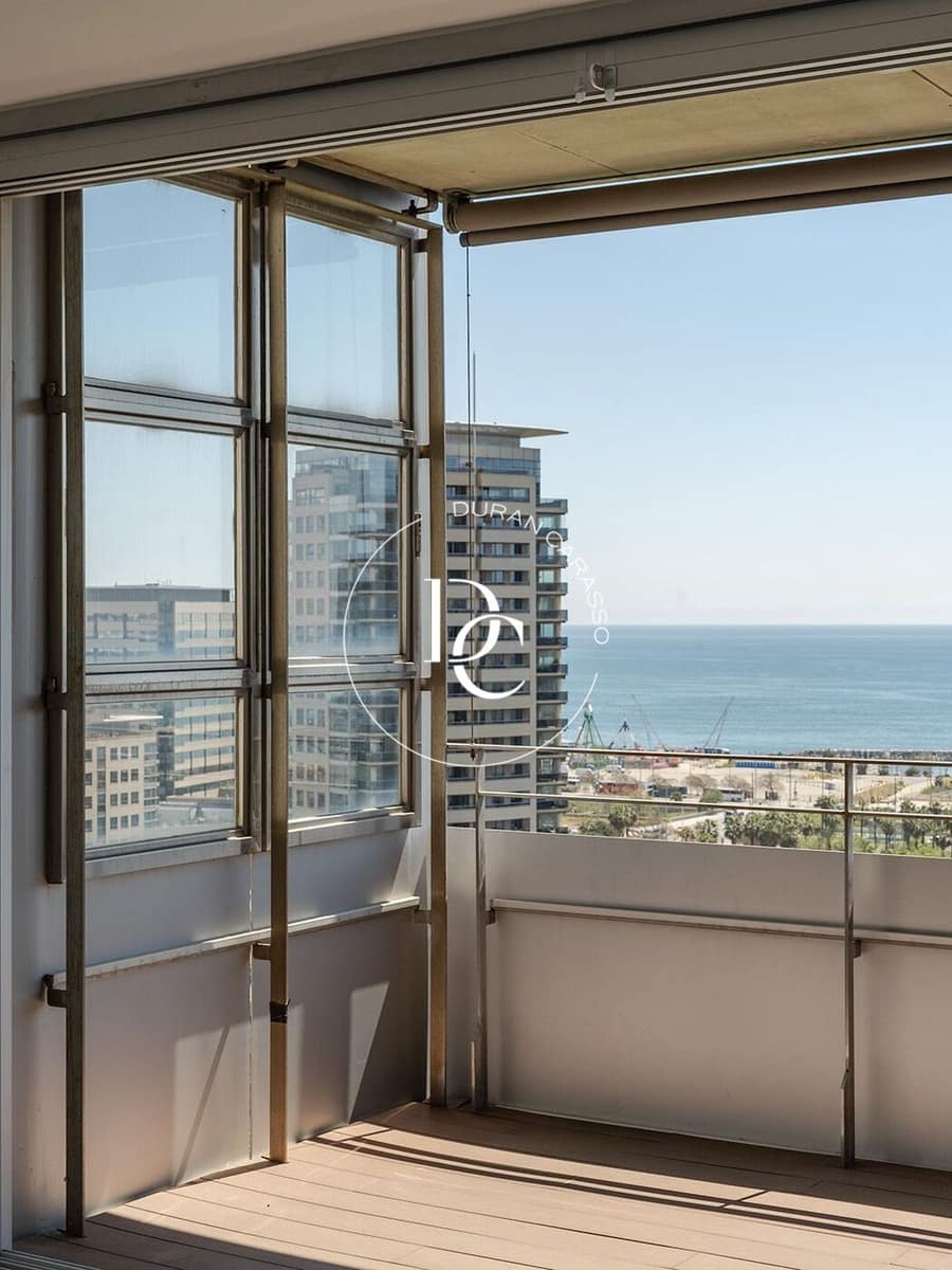 3 sypialnia Apartament na sprzedaż w Miasto Barcelona z basenem - 1 050 000 € (Ref: 9303705)