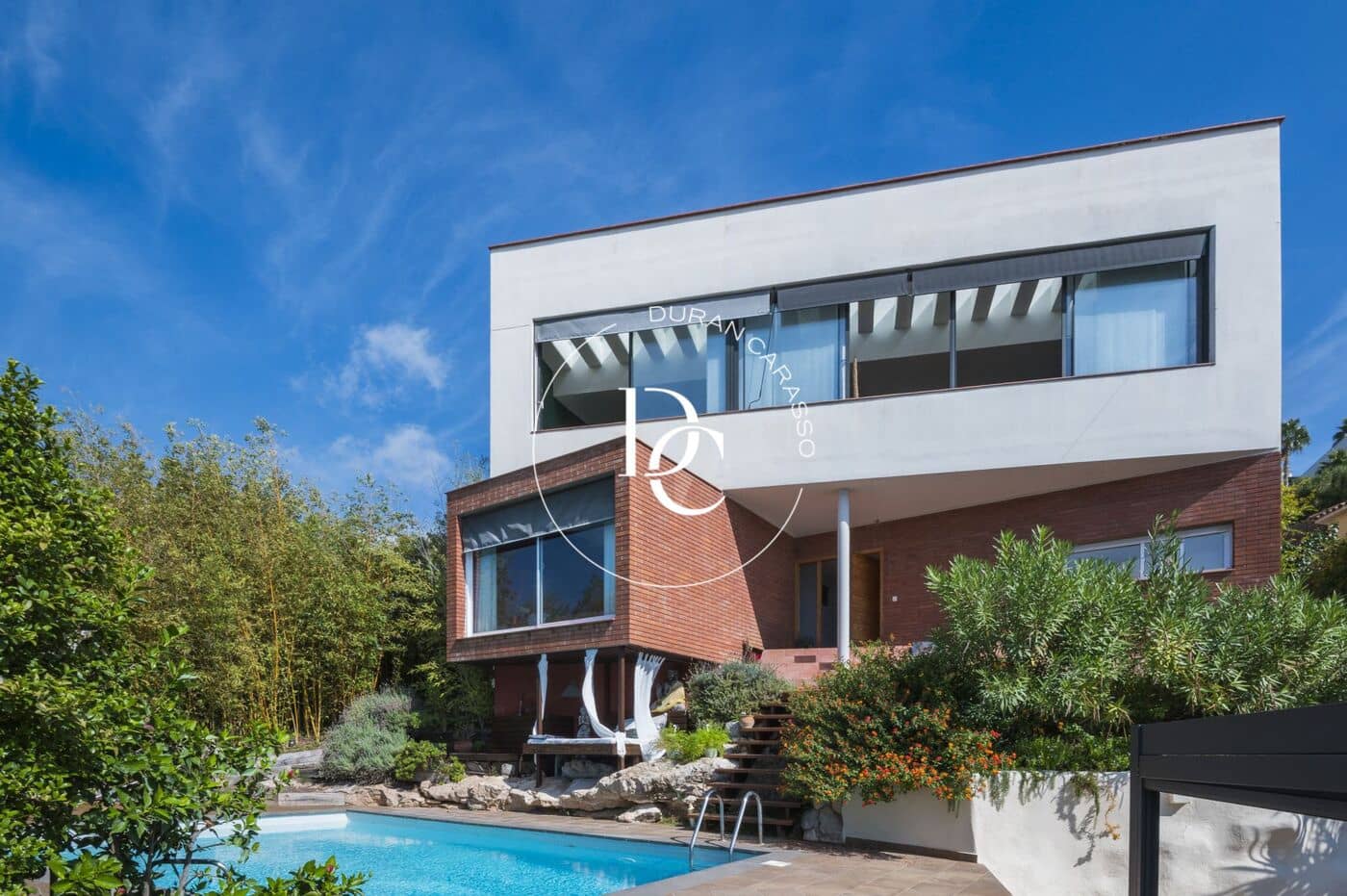 6 soverom Villa til salgs i Sitges med svømmebasseng - € 1 175 000 (Ref: 9313720)