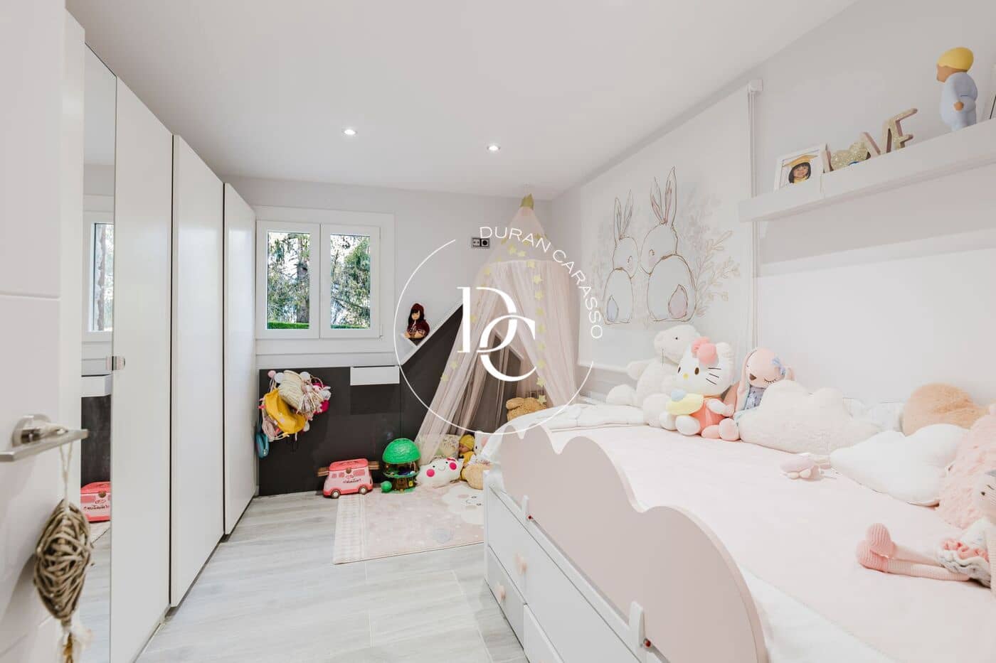 3 soverom Leilighet til salgs i Alp - € 460 000 (Ref: 9330810)