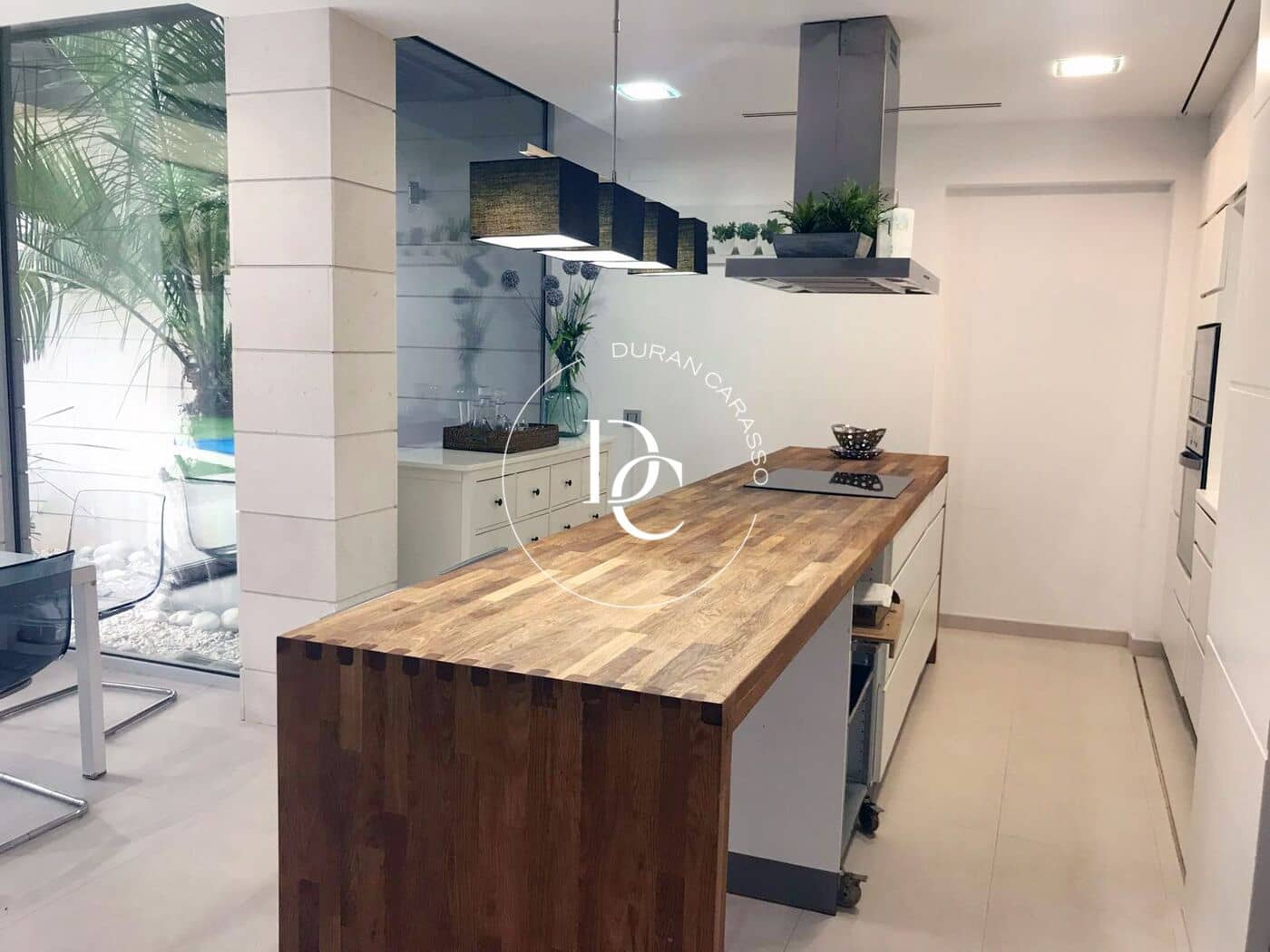 4 bedroom Villa for rent in Sitges - € 4,800 (Ref: 9349708)