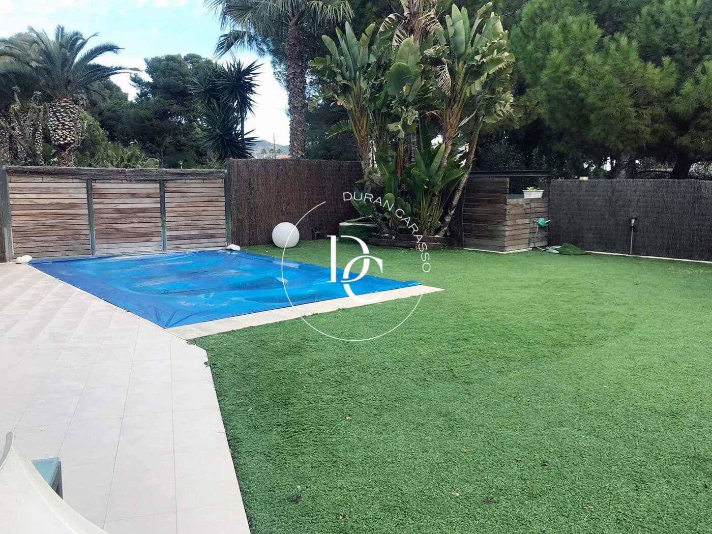 4 bedroom Villa for rent in Sitges - € 4,800 (Ref: 9349708)