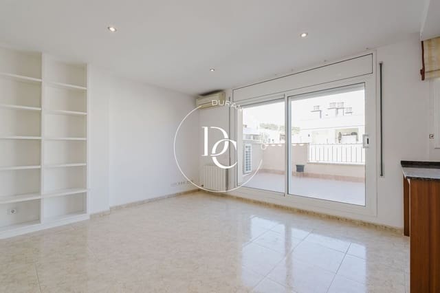3 quarto Penthouse para arrendar em Sitges - 1 570 € (Ref: 9353759)