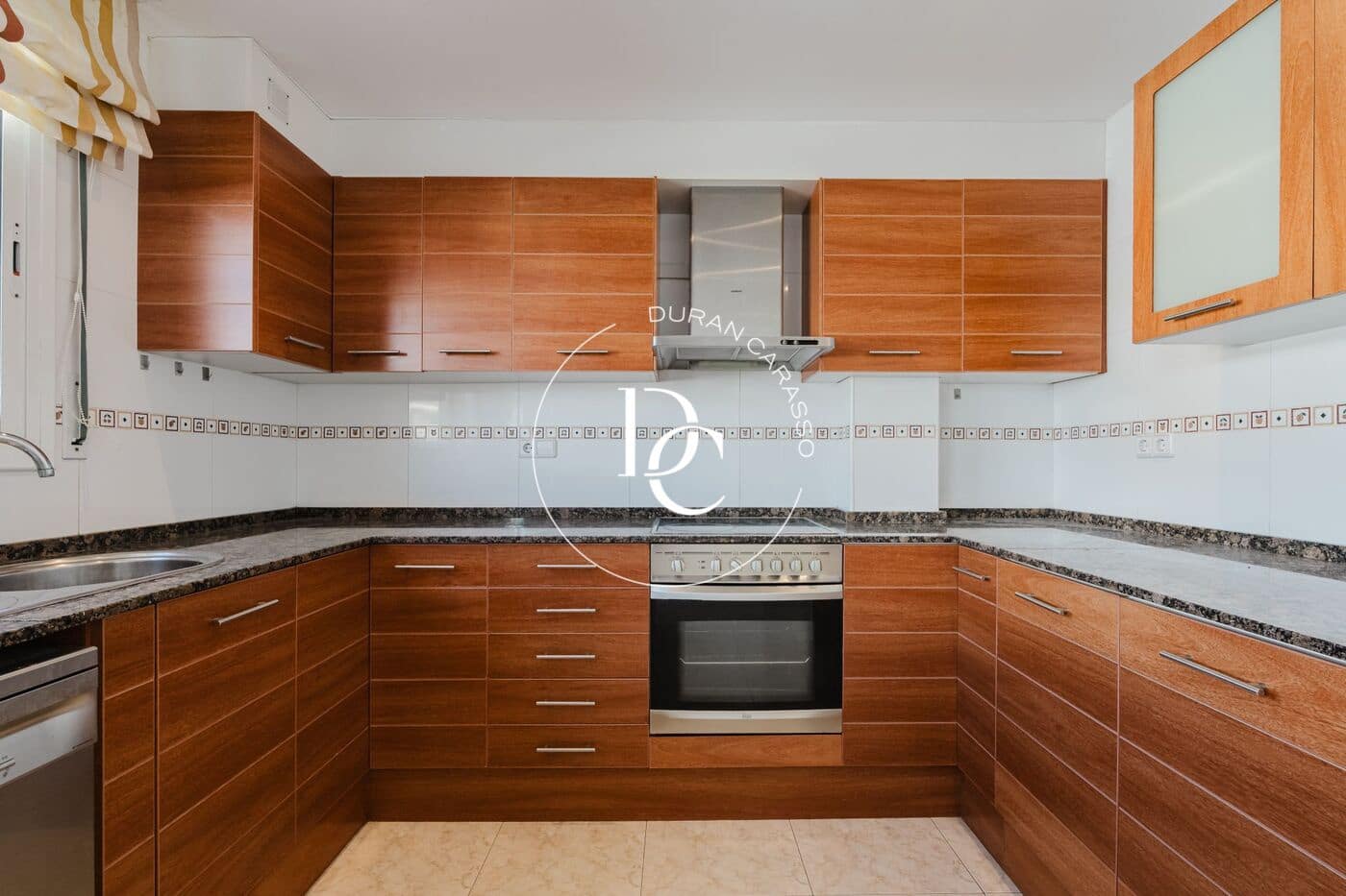 3 quarto Penthouse para arrendar em Sitges - 1 570 € (Ref: 9353759)