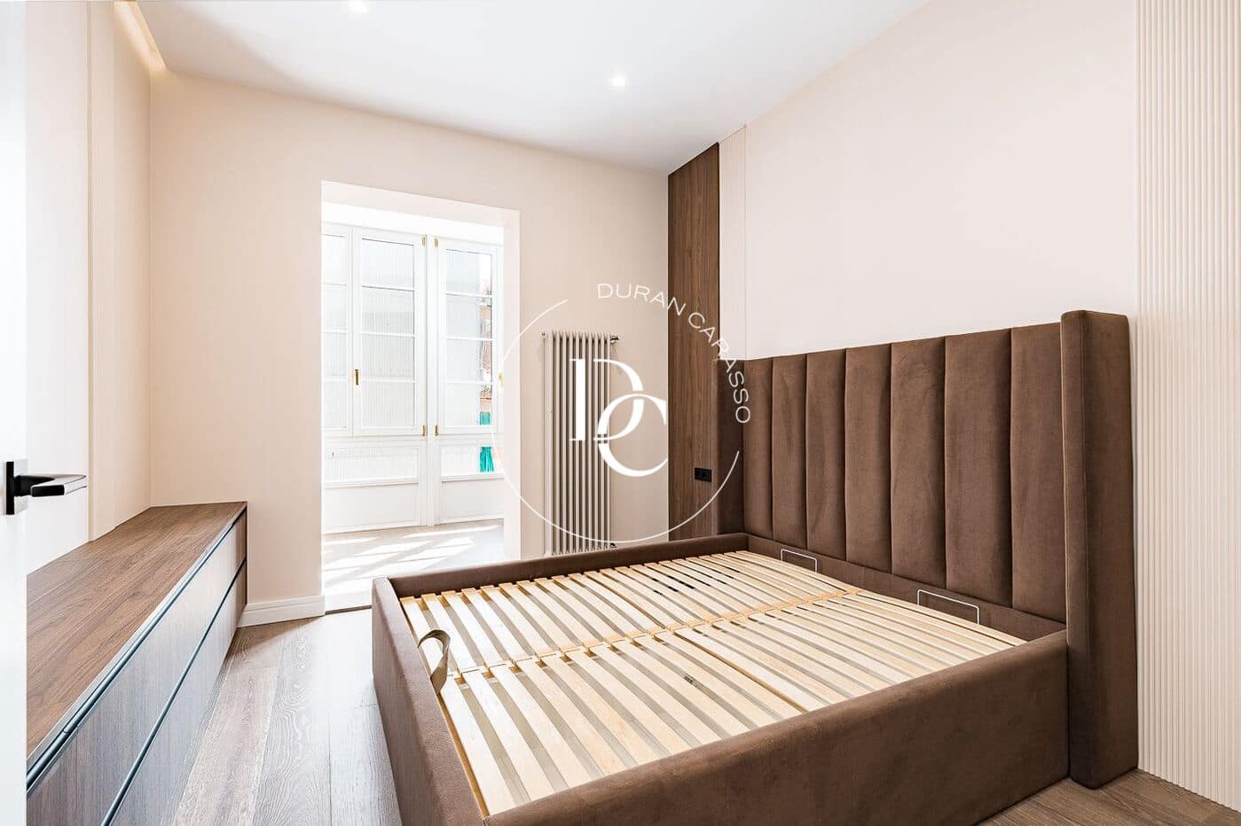 4 bedroom Apartment for sale in Barcelona city - € 1,435,000 (Ref: 9362701)