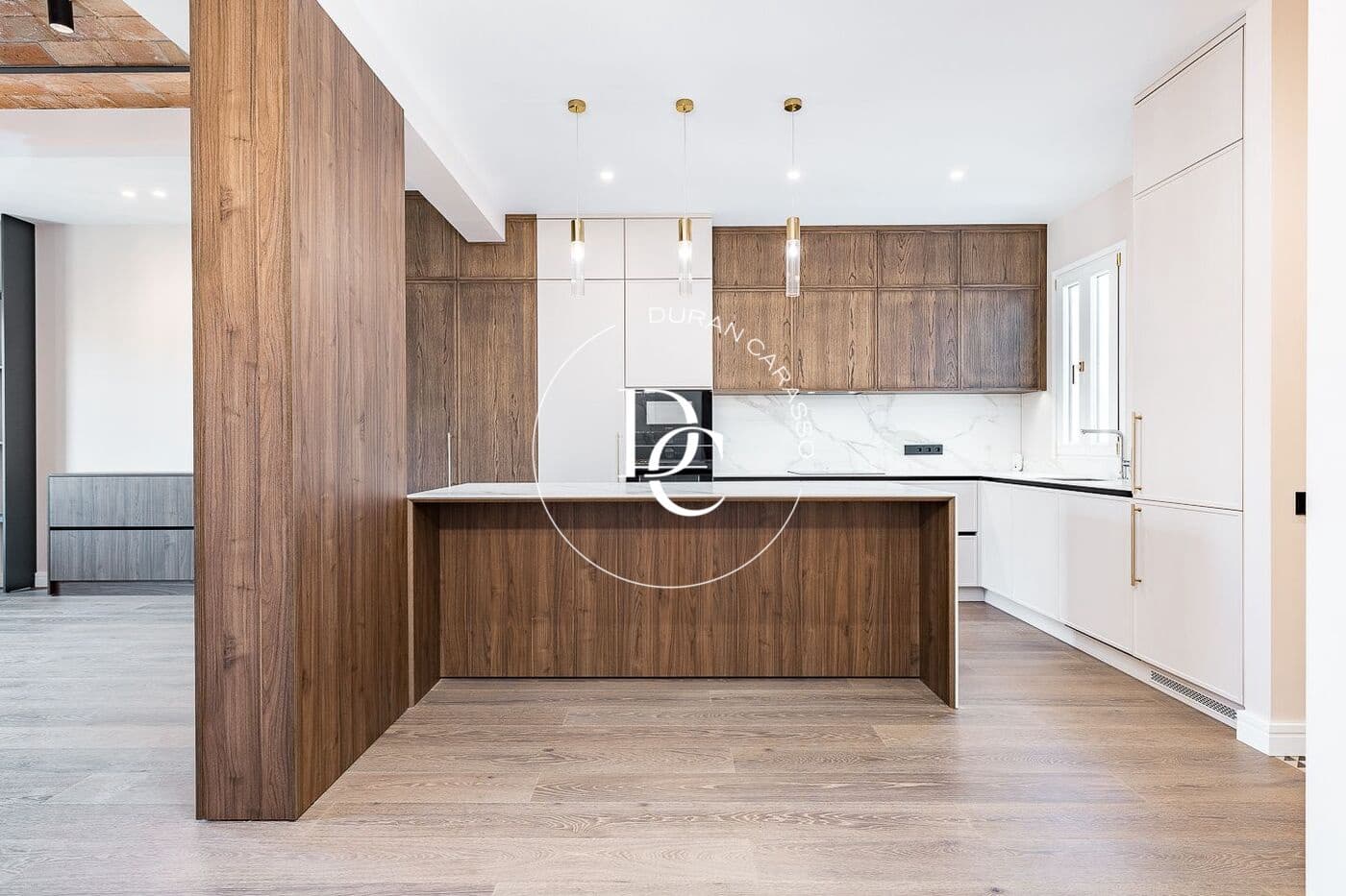 4 bedroom Apartment for sale in Barcelona city - € 1,435,000 (Ref: 9362701)