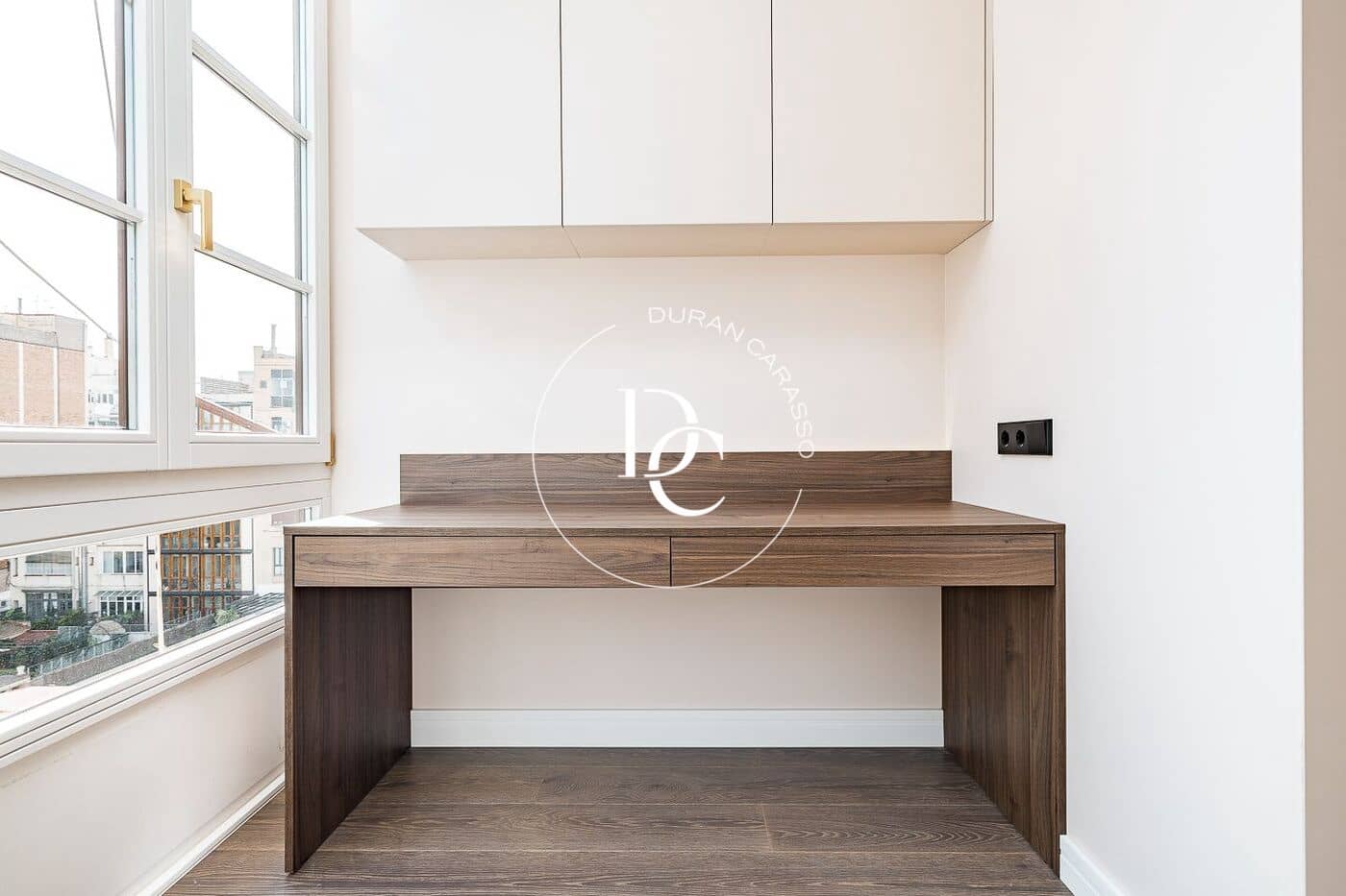 4 bedroom Apartment for sale in Barcelona city - € 1,435,000 (Ref: 9362701)