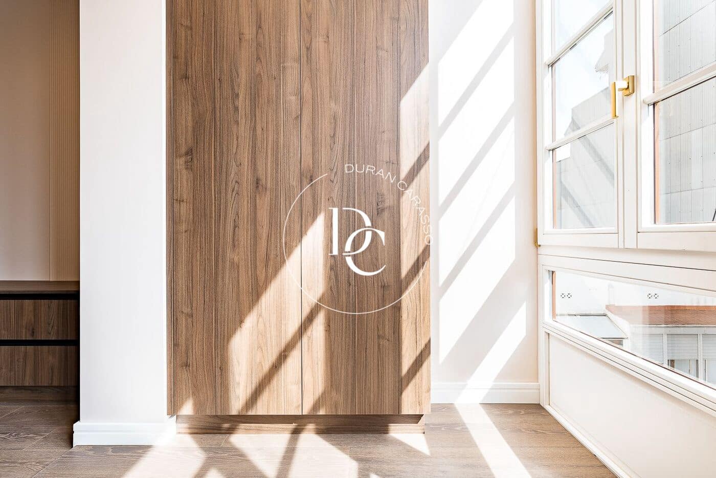 4 bedroom Apartment for sale in Barcelona city - € 1,435,000 (Ref: 9362701)