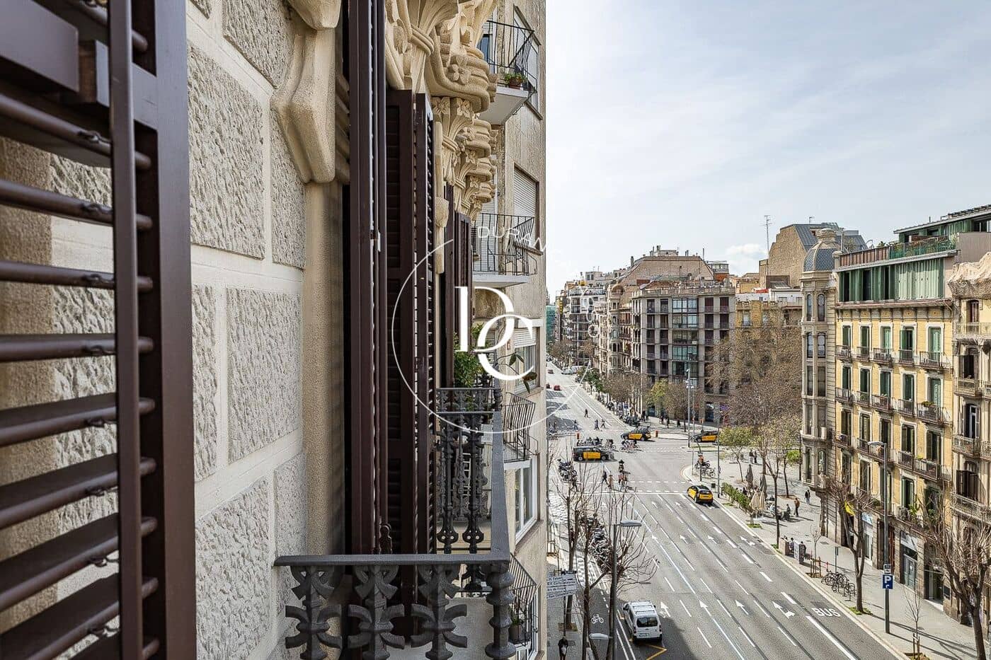 4 bedroom Apartment for sale in Barcelona city - € 1,435,000 (Ref: 9362701)