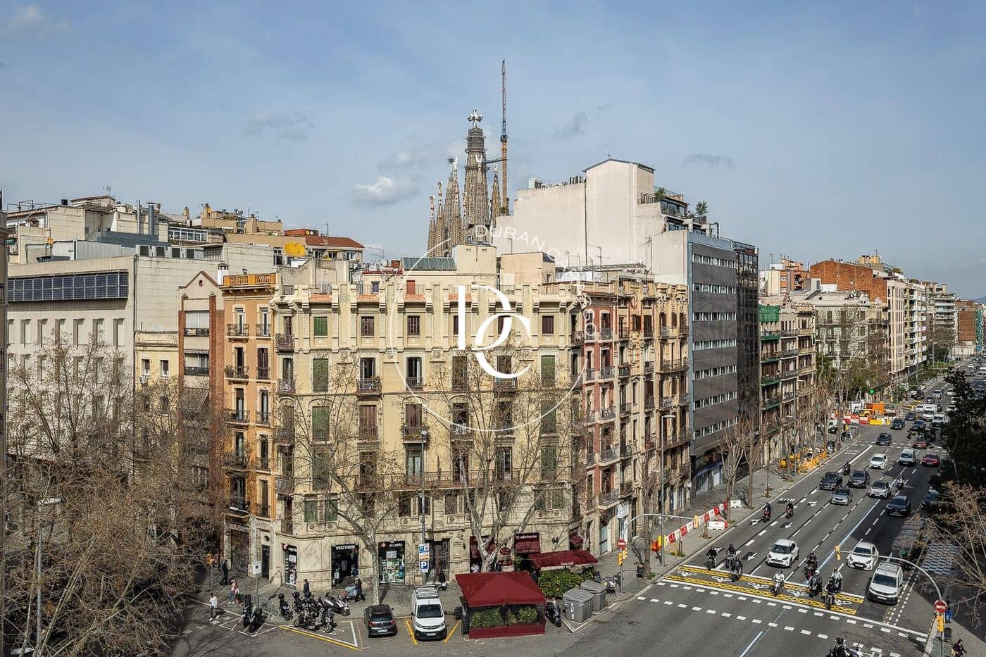 4 bedroom Apartment for sale in Barcelona city - € 1,435,000 (Ref: 9362701)