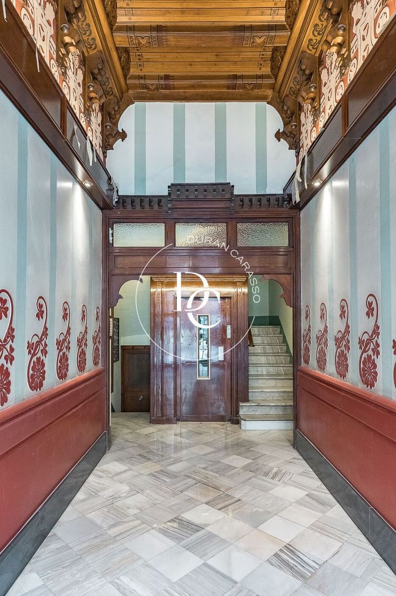 4 bedroom Apartment for sale in Barcelona city - € 1,435,000 (Ref: 9362701)