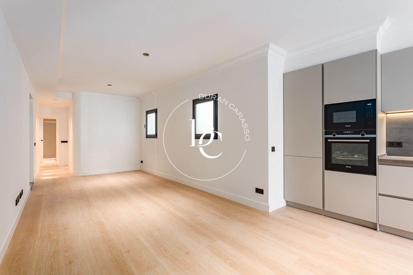 3 soverom Penthouse til salgs i Barcelona by - € 925 000 (Ref: 9372048)