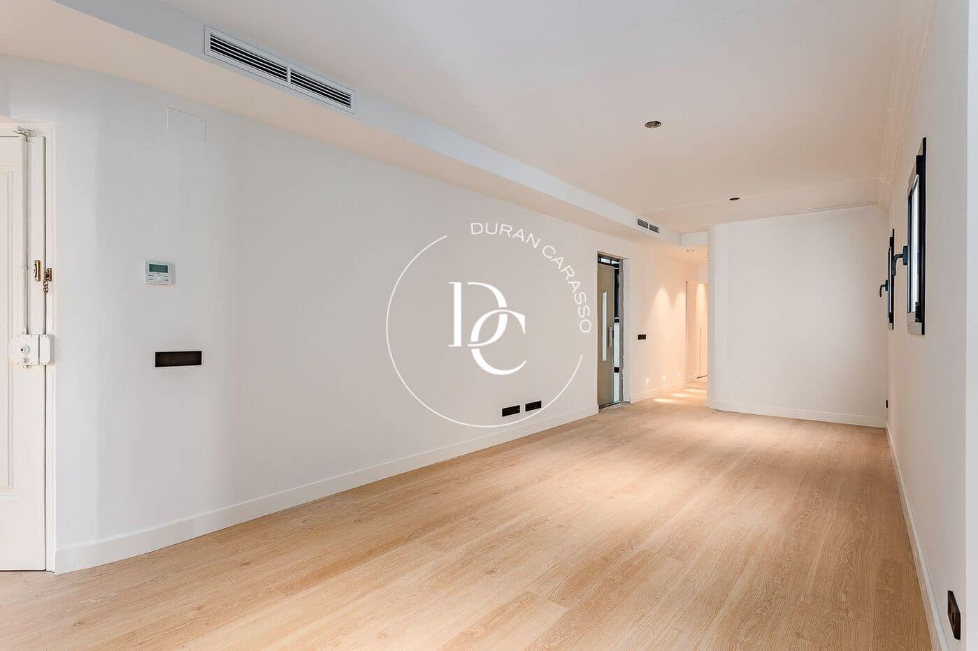 3 soverom Penthouse til salgs i Barcelona by - € 925 000 (Ref: 9372048)