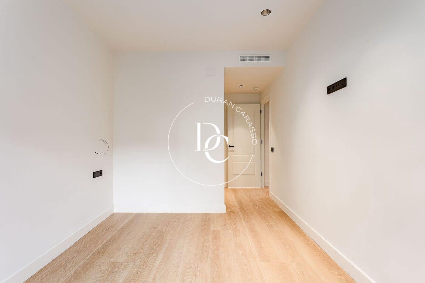3 soverom Penthouse til salgs i Barcelona by - € 925 000 (Ref: 9372048)