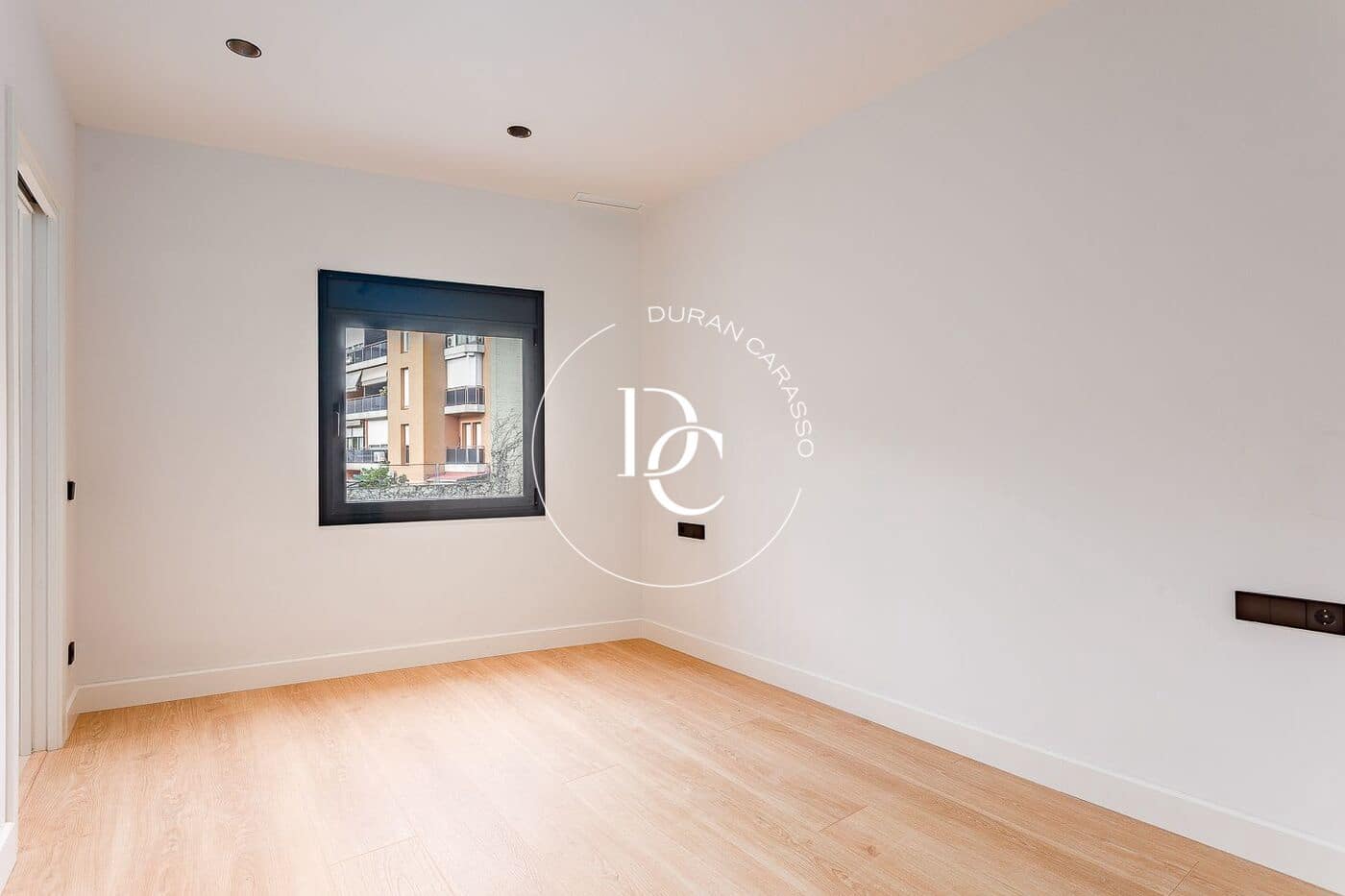 3 soverom Penthouse til salgs i Barcelona by - € 925 000 (Ref: 9372048)