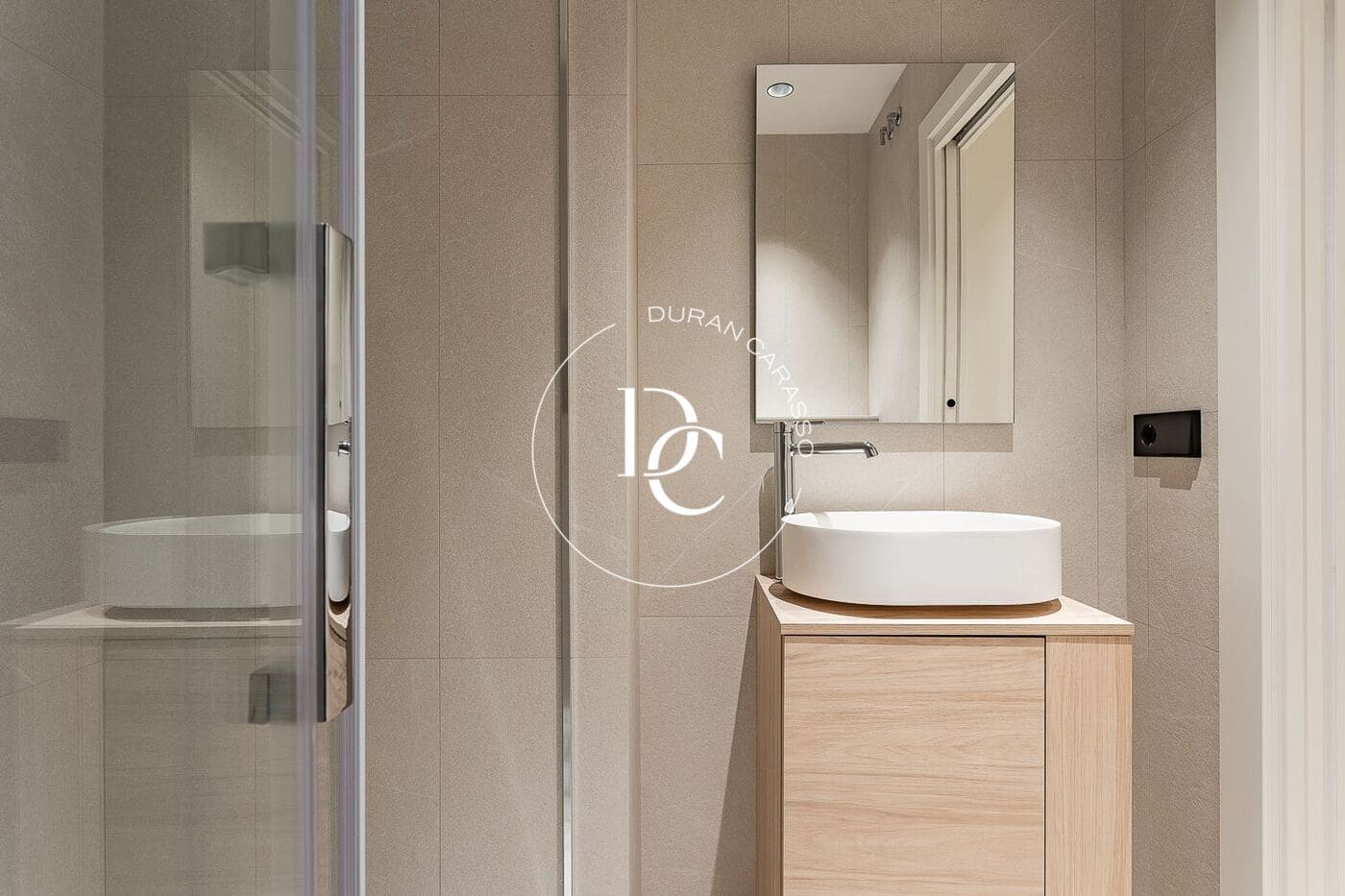 3 soverom Penthouse til salgs i Barcelona by - € 925 000 (Ref: 9372048)