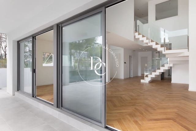 5 makuuhuone Huvila myytävänä paikassa Sant Pere de Ribes mukana uima-altaan - 1 450 000 € (Ref: 9385771)