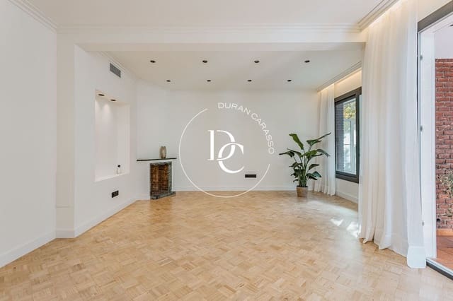 3 slaapkamer Appartement te koop in L'Antiga Esquerra de L'Eixample, Barcelona stad - € 1.420.000 (Ref: 9388074)