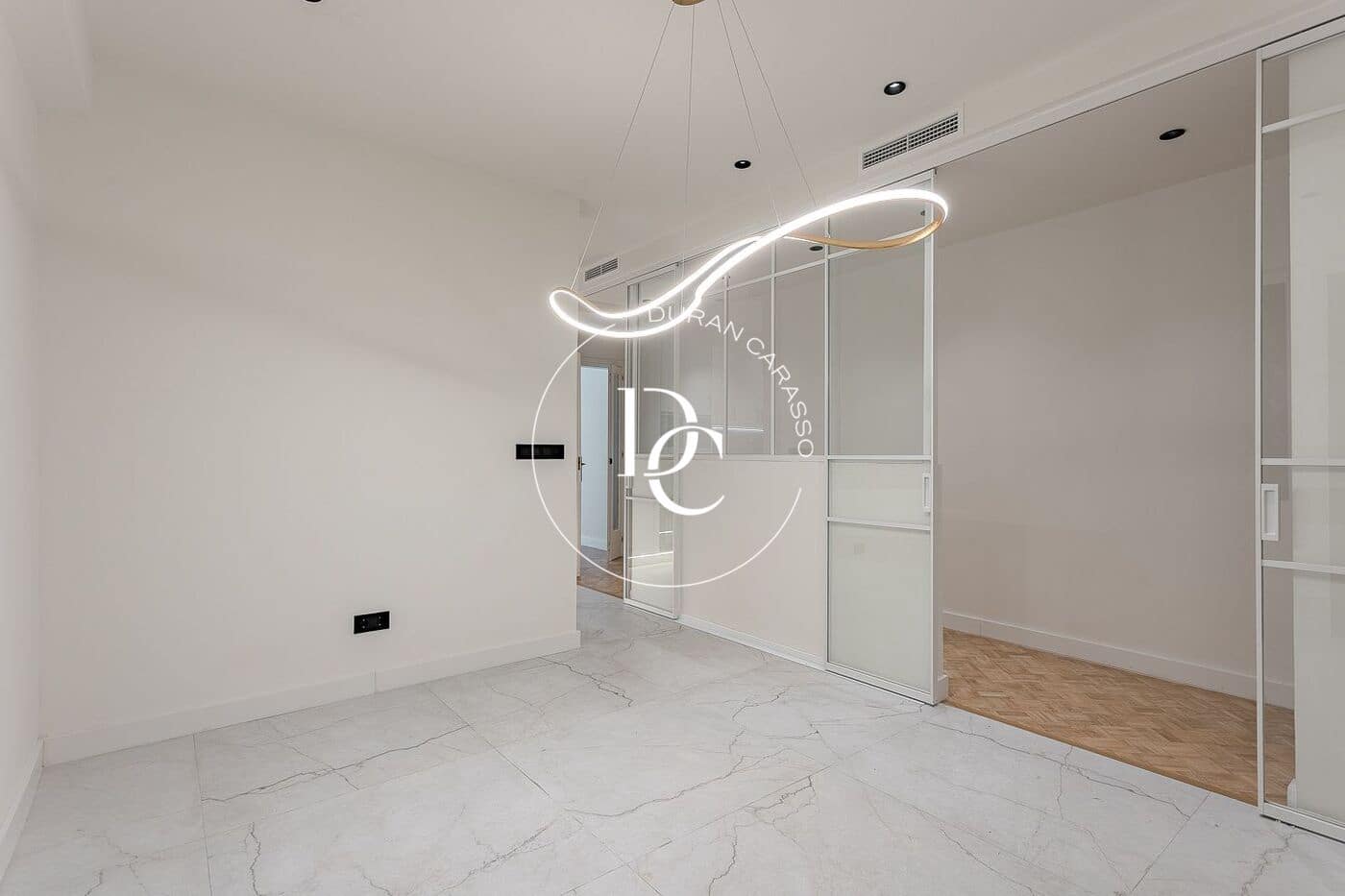 3 slaapkamer Appartement te koop in Barcelona stad - € 1.420.000 (Ref: 9388074)