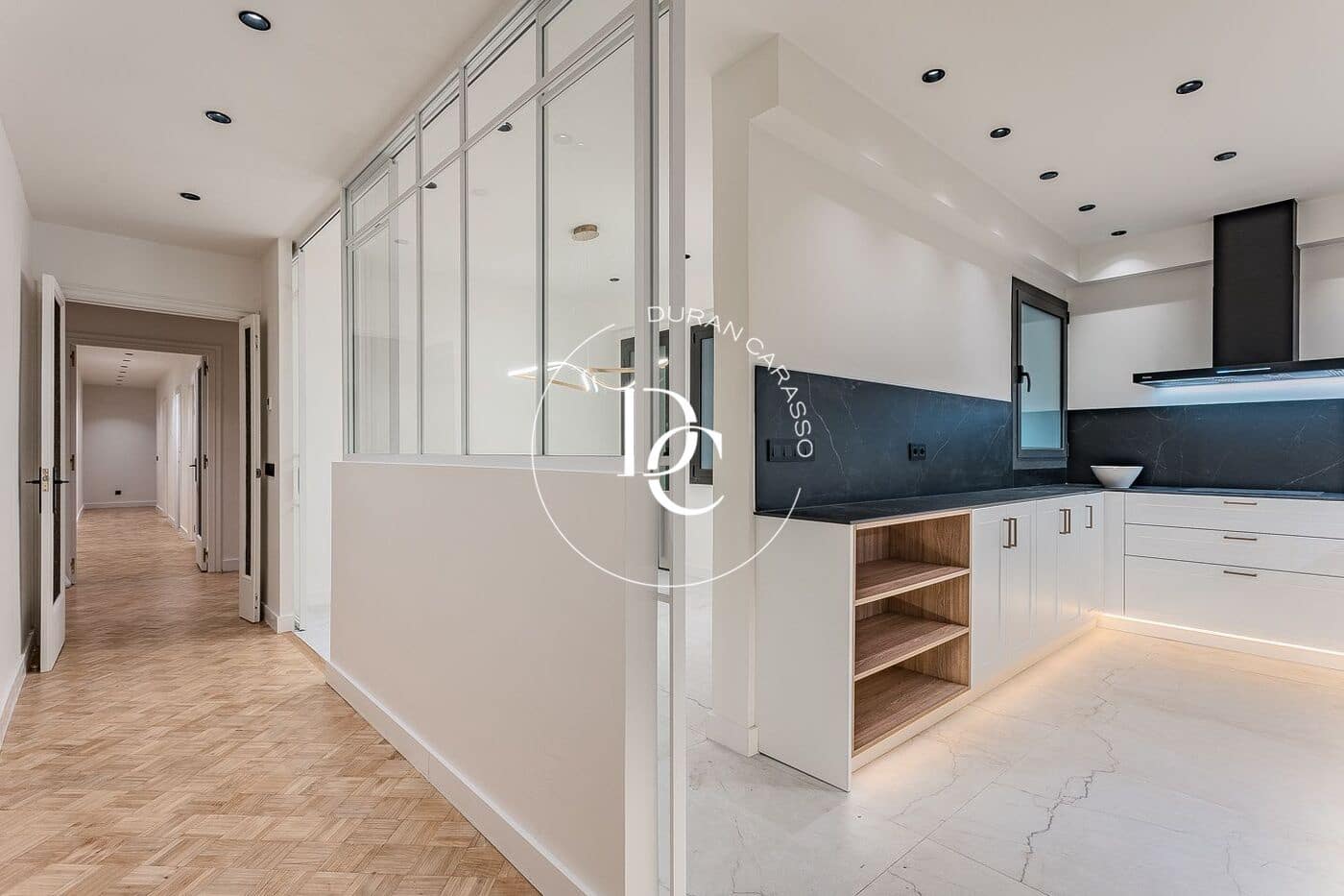 3 slaapkamer Appartement te koop in Barcelona stad - € 1.420.000 (Ref: 9388074)