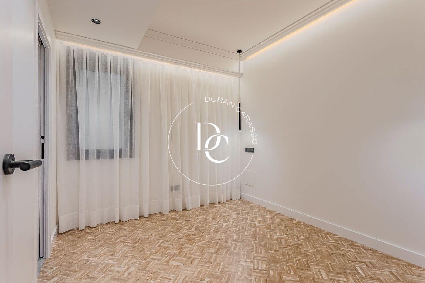 3 slaapkamer Appartement te koop in Barcelona stad - € 1.420.000 (Ref: 9388074)