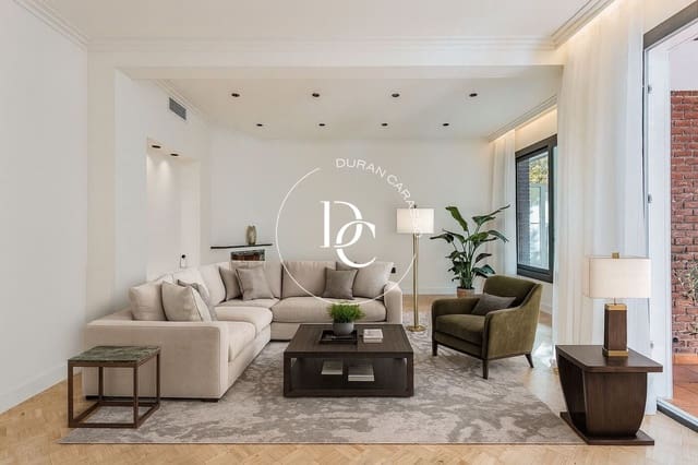 3 slaapkamer Appartement te koop in L'Antiga Esquerra de L'Eixample, Barcelona stad - € 1.420.000 (Ref: 9388074)