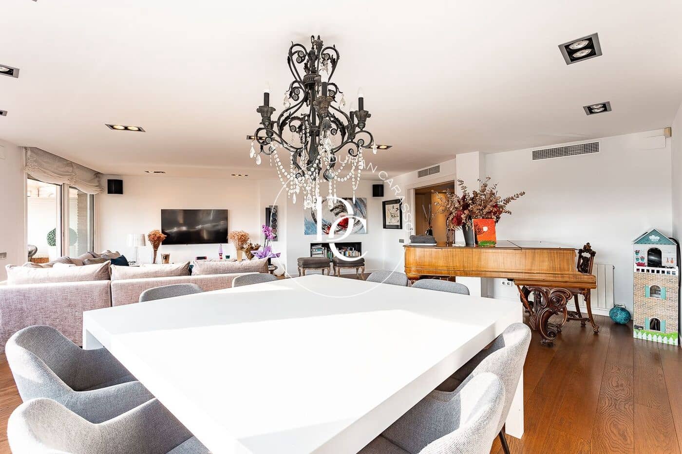 5 chambre Penthouse à vendre à Barcelone ville avec piscine - 2 380 000 € (Ref: 9388075)