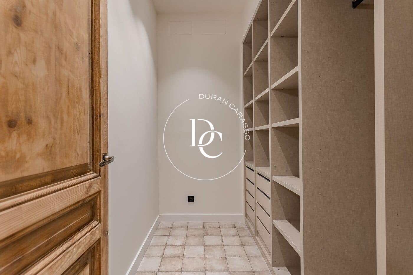 2 makuuhuone Huoneisto myytävänä paikassa Barcelona kaupunki - 1 490 000 € (Ref: 9398638)