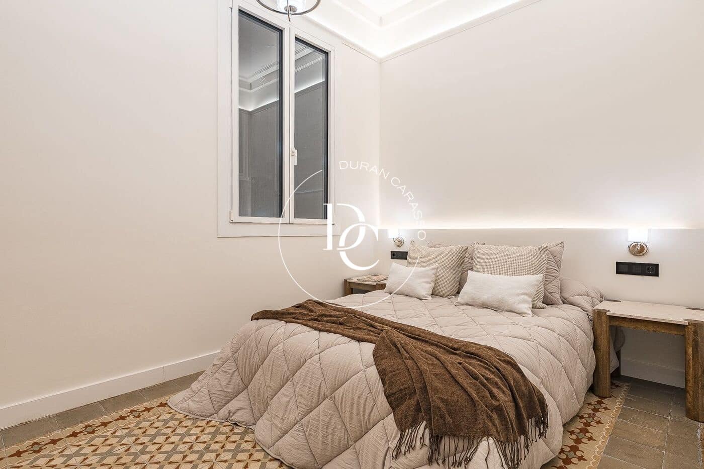 2 slaapkamer Appartement te koop in Barcelona stad - € 1.475.000 (Ref: 9398638)