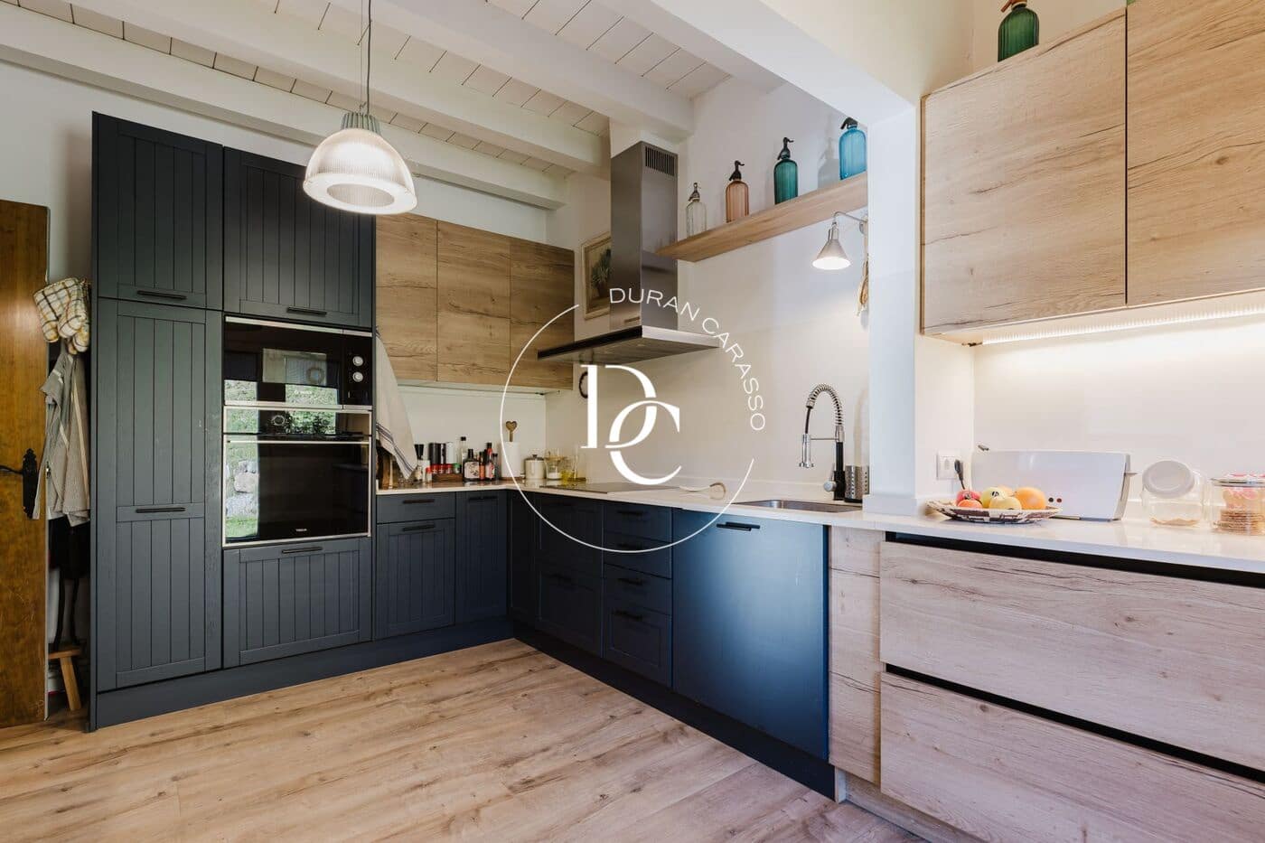 4 bedroom Villa for sale in Alp - € 520,000 (Ref: 9427402)