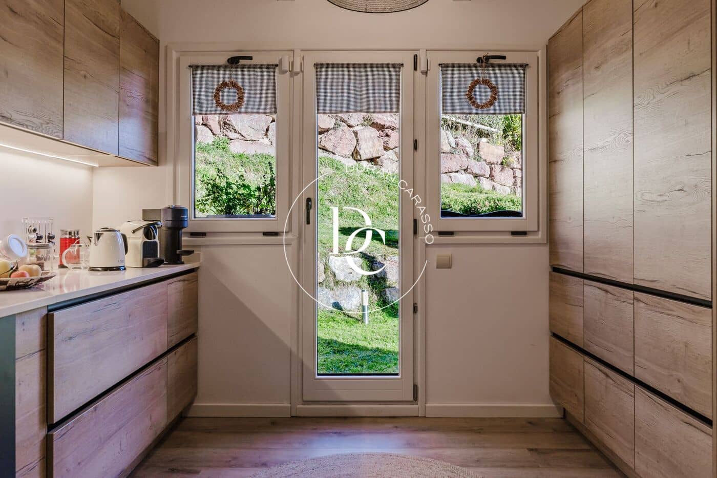 4 bedroom Villa for sale in Alp - € 520,000 (Ref: 9427402)