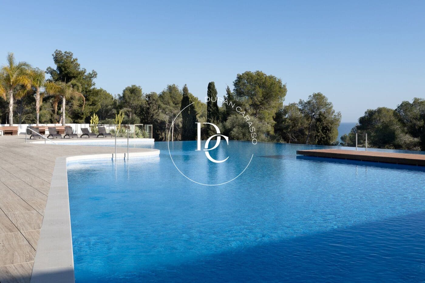 Apartment for sale in Sant Pere de Ribes with pool - € 465,000 (Ref: 9435157)