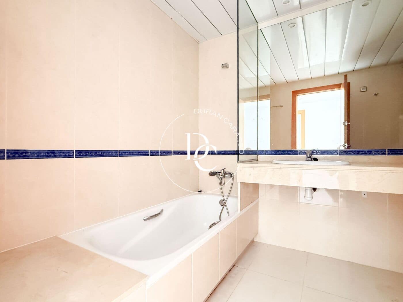 Apartment for sale in Sant Pere de Ribes with pool - € 465,000 (Ref: 9435157)