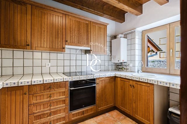 3 soveværelse Byhus til salg i Bellver de Cerdanya - € 470.000 (Ref: 9450372)