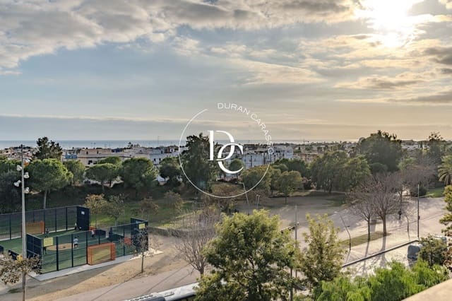 4 quarto Penthouse para venda em Sitges com piscina - 1 300 000 € (Ref: 9456470)