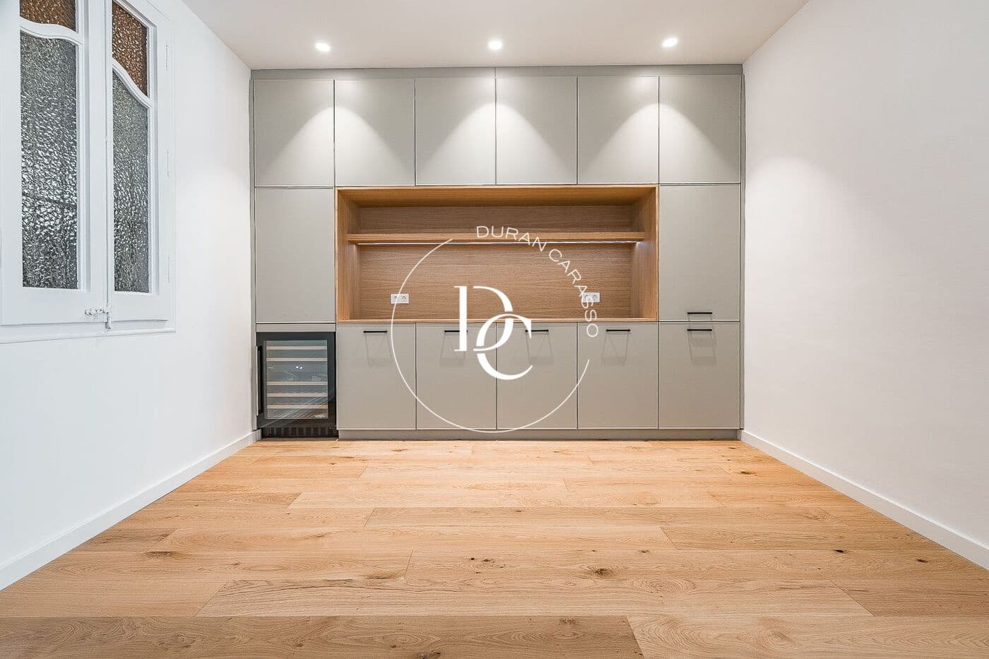 Apartament na sprzedaż w Miasto Barcelona - 1 650 000 € (Ref: 9456472)