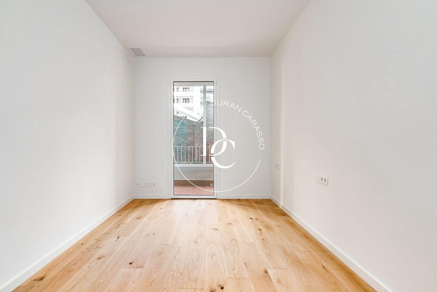 Apartament na sprzedaż w Miasto Barcelona - 1 650 000 € (Ref: 9456472)