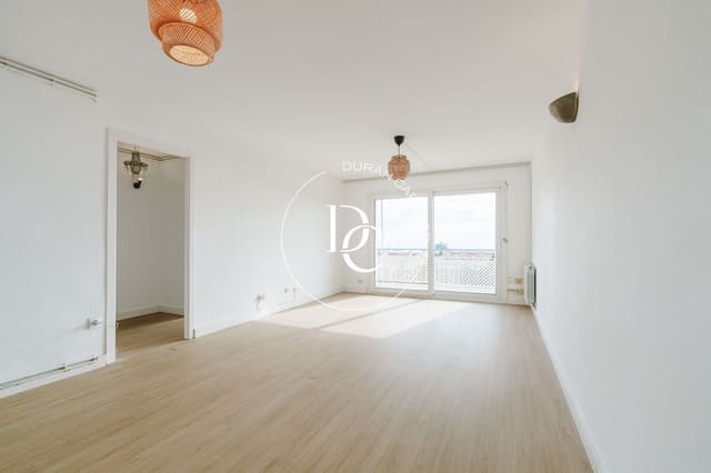 4 slaapkamer Appartement te huur in Sitges - € 1.800 (Ref: 9462492)